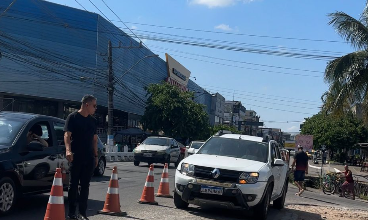 mudanças no trânsito com nova sinalização, ajustes em carga e descarga e intervenção na Ponte do Guanabara para melhorar a fluidez.