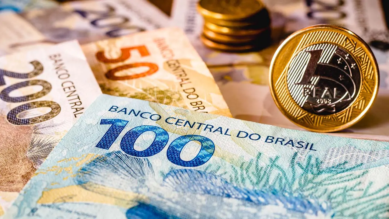 Governo Federal sugere o valor de R$ 1.717 como o salário mínimo de 2027