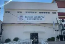 Fachada da Câmara de Seropédica