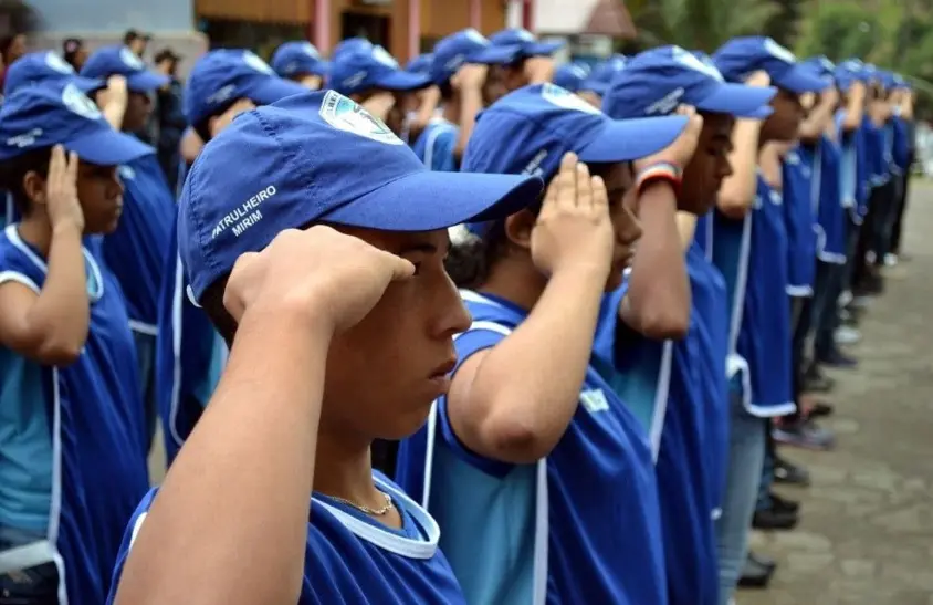 Alunos do projeto