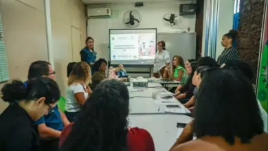 Capacitação reúne profissionais de apoio escolar