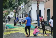 Alunos das redes municipal e estadual participam da decoração da Rua João Pessoa