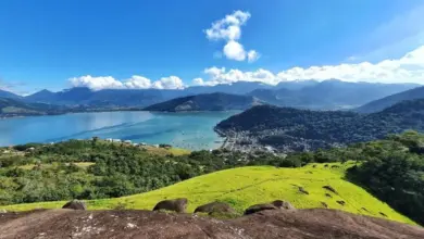 Vista do alto da Pedra do Urubu