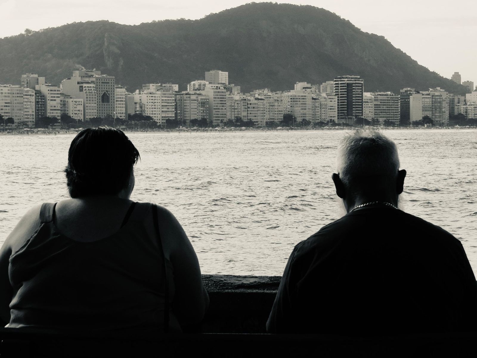 A exposição “Além do que se vê”, da fotógrafa Bianca Mateoti, ficará em cartaz na Casa de Cultura Marise Moreira de Brito até o dia 24 de junho, com entrada gratuita.