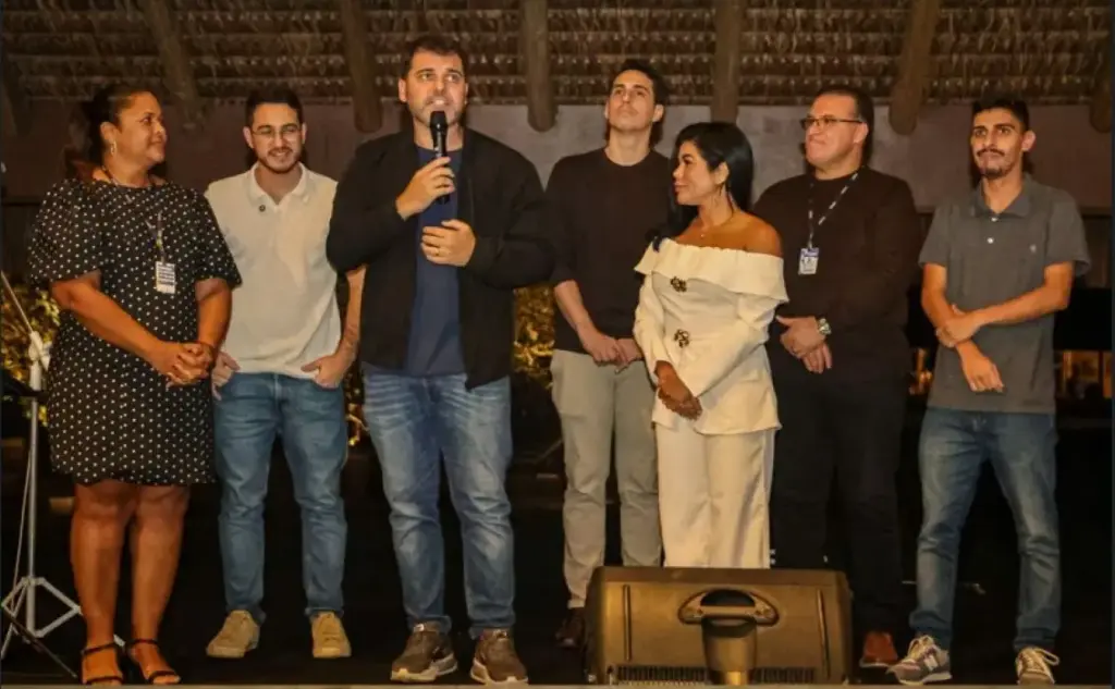 O prefeito Luiz Cláudio Ribeiro