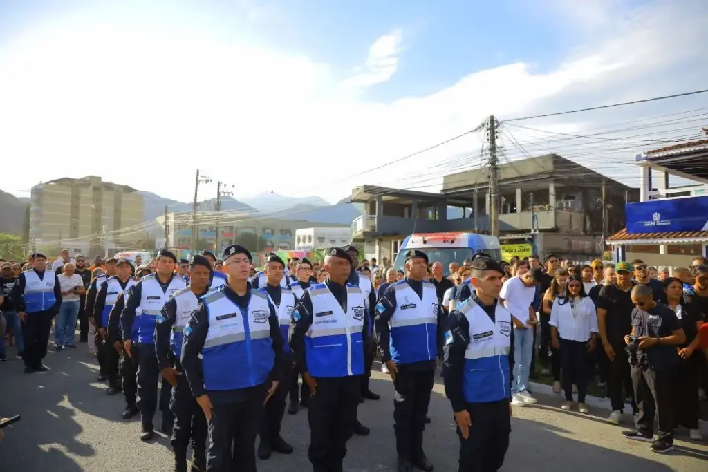 Os agentes do Programa Segurança Presente
