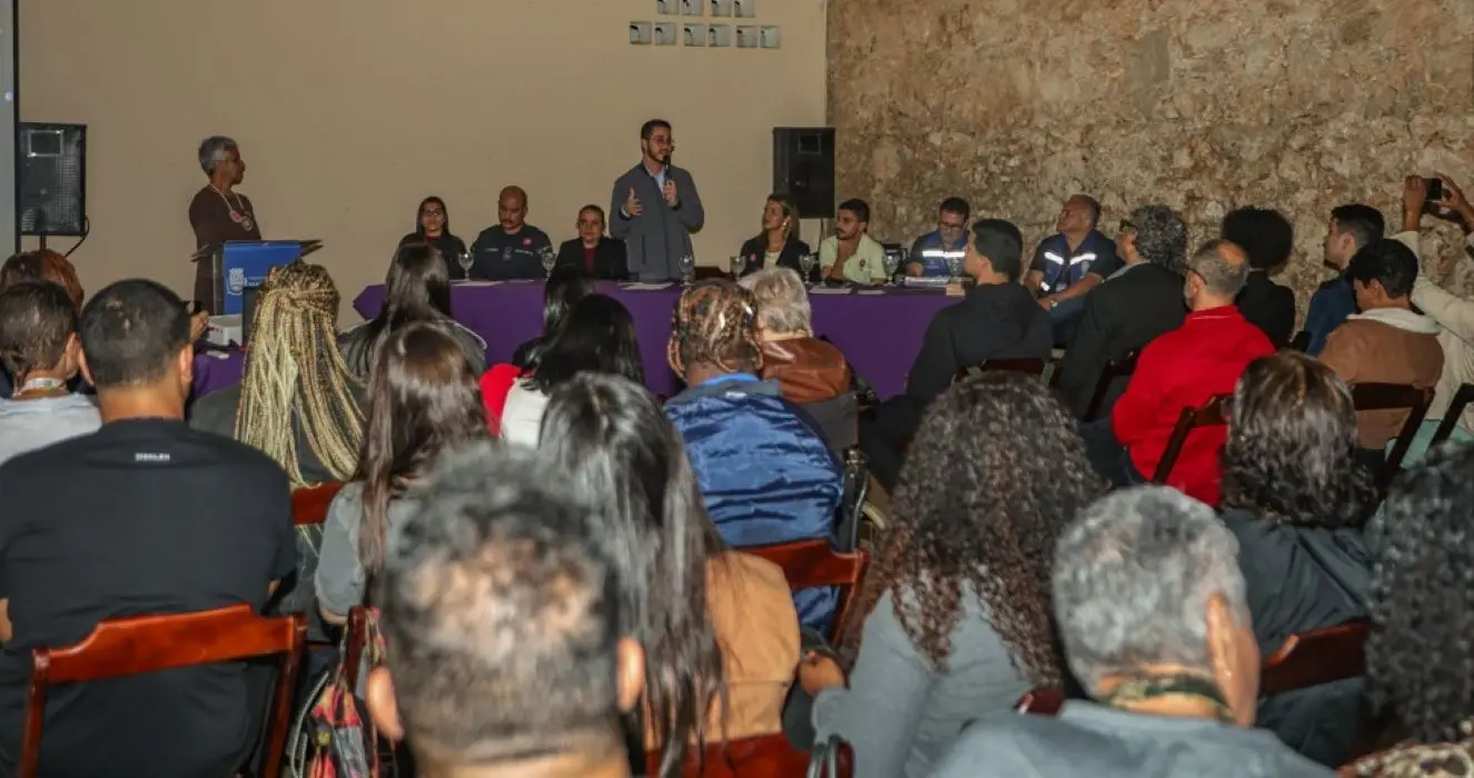 vice-prefeito Lucas Venito durante a abertura do evento