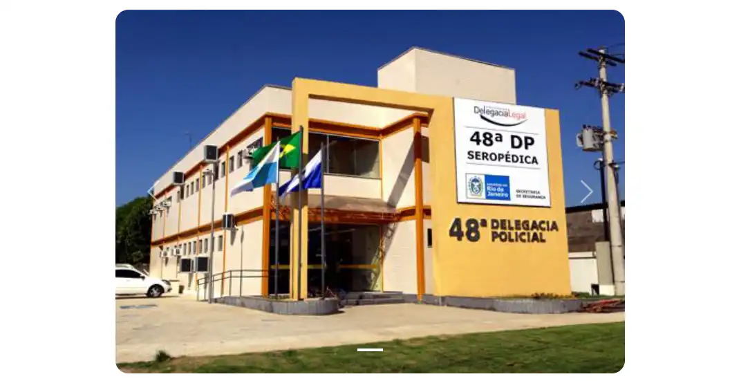 Agentes da 48ª DP (Seropédica) apreenderam pés de cannabis, estufas e equipamentos utilizados em um laboratório clandestino de produção de maconha de alto padrão durante operação realizada no município.