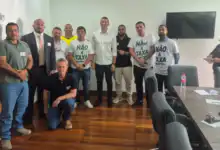 Representantes do setor turístico de Ilha Grande se reuniram com deputados na Alerj para discutir os impactos da Taxa de Turismo Sustentável. (Foto: Divulgação/Alerj).