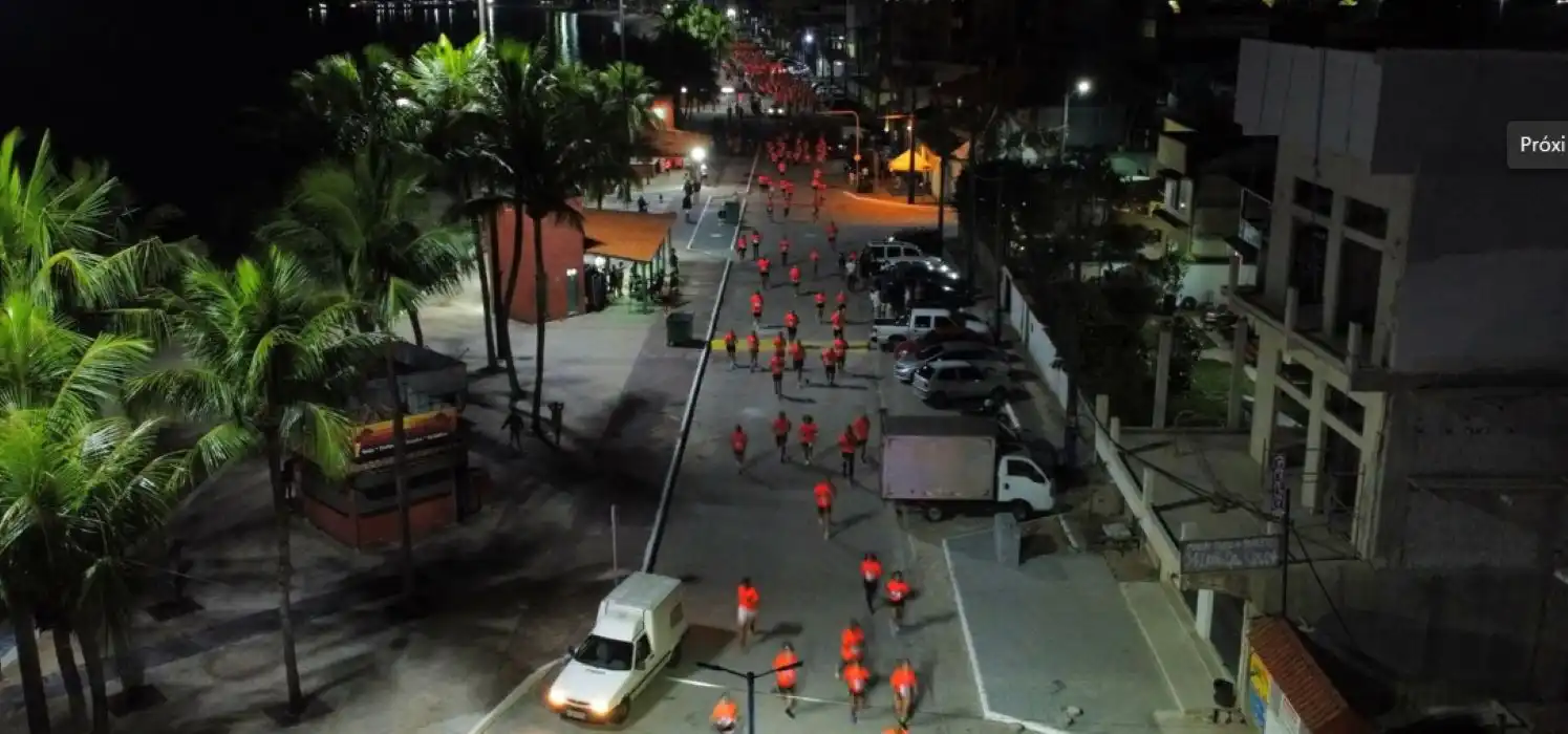 Vista aérea da 1ª Run Night Muriqui