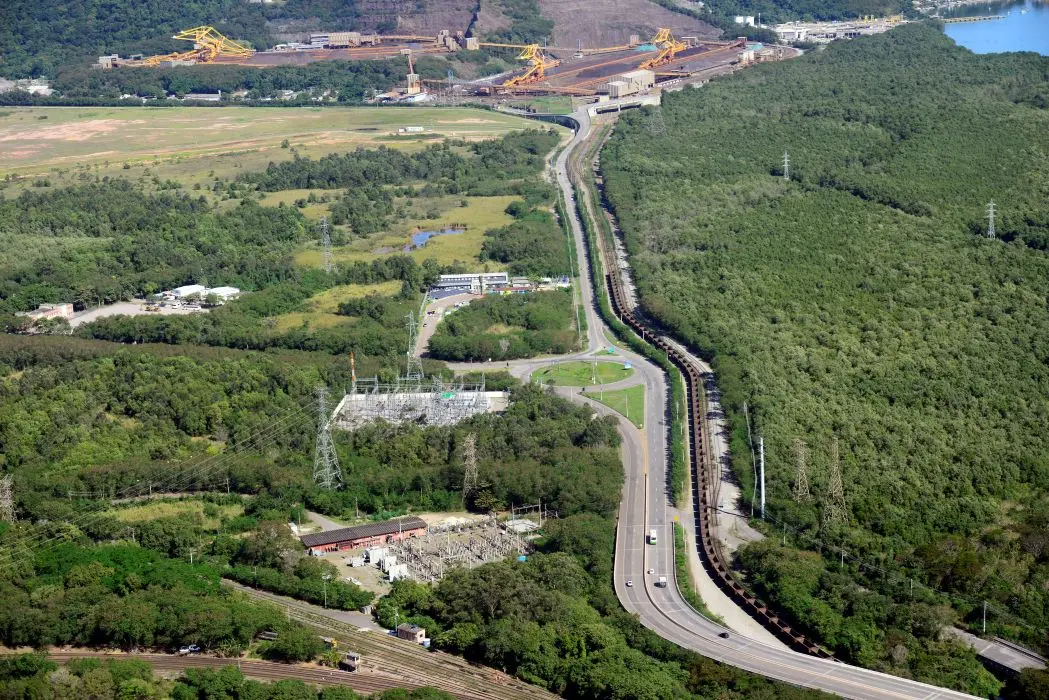 Foto panorâmica da Ilha da Madeira, em Itaguaí