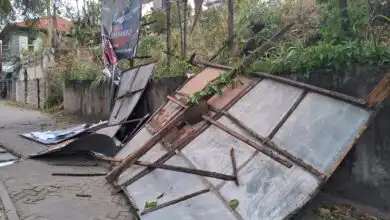 Ventos fortes e ventania causaram transtornos em diferentes bairros de Itaguaí, mobilizando equipes da Defesa Civil e deixando moradores em alerta.