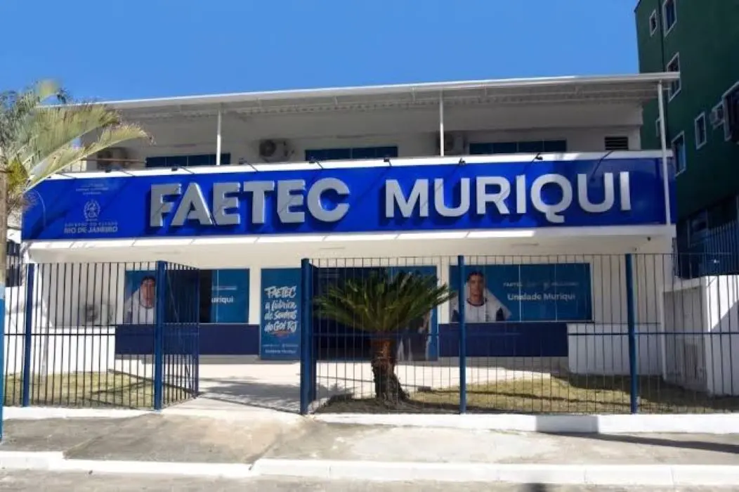 Fachada da Faetec Muriqui