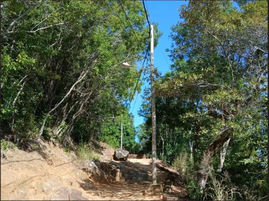 Rede elétrica na Ilha da Marambaia