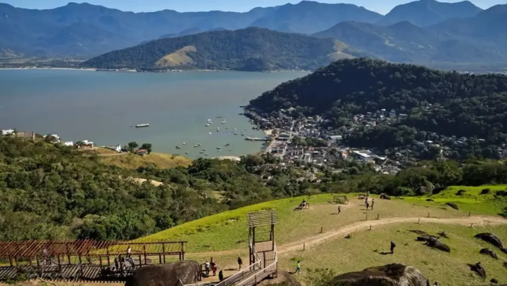 Vista aérea do Parque da Pedra do Urubu