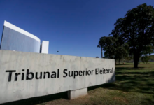 TSE criou um conselho consultivo para acompanhar a disseminação de desinformação e o uso de inteligência artificial durante as eleições de 2026.