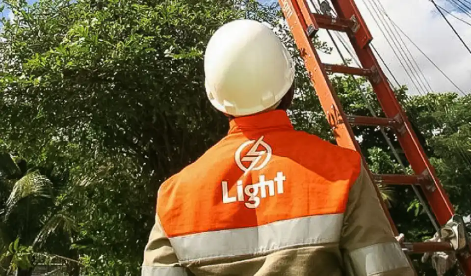 Light Soluções abriu 500 vagas para eletricista motorista no Rio de Janeiro, com oportunidades na capital e na Baixada Fluminense.