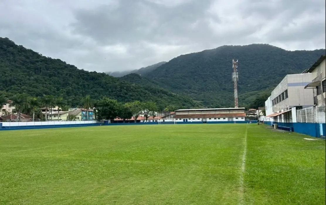 Estádio Municipal Hélio Rodrigues da Silva Siqueira, em Itacuruçá
