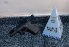 Simulacro de pistola