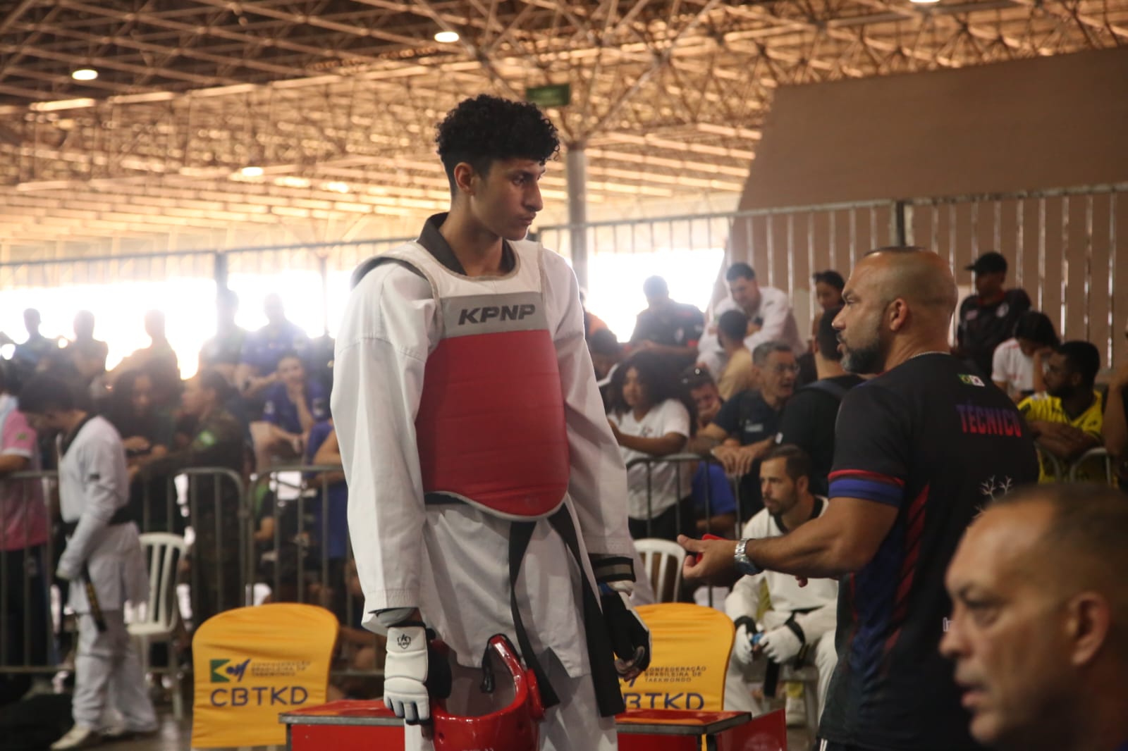 Atleta conquistou a medalha de prata no Super Campeonato Brasileiro de Taekwondo 2026, realizado em Brasília.