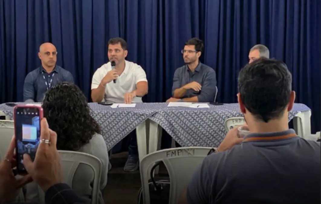 Prefeito Luiz Cláudio Ribeiro participou do encontro do Fórum Regional de Turismo da Costa Verde