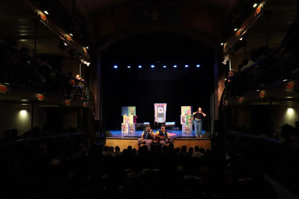 Turma Em Cena leva sua arte ao palco do Teatro Casa da Ópera, em Ouro Preto