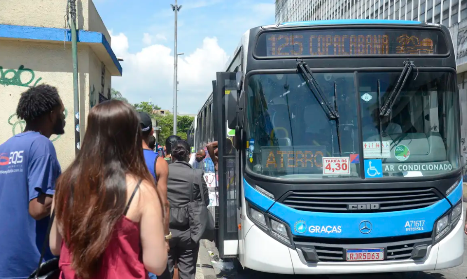 Transporte coletivo será gratuito no Rio de Janeiro durante os dias de votação das Eleições 2026.