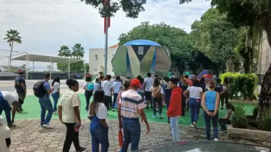 Alunos da Escola Levy Miranda, professores e moradores visitaram o Museu do Corpo de Fuzileiros Navais