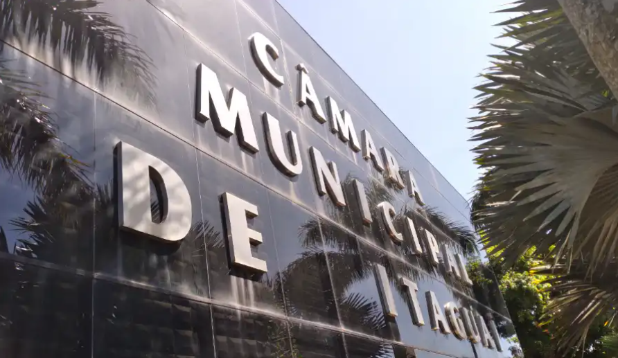 Câmara Municipal de Itaguaí aprovou dois projetos voltados ao acolhimento de famílias e à inclusão de pessoas com deficiência.