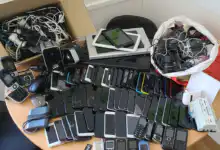 Serviço gratuito dos Correios permite entregar eletrônicos usados para reciclagem em agências participantes.